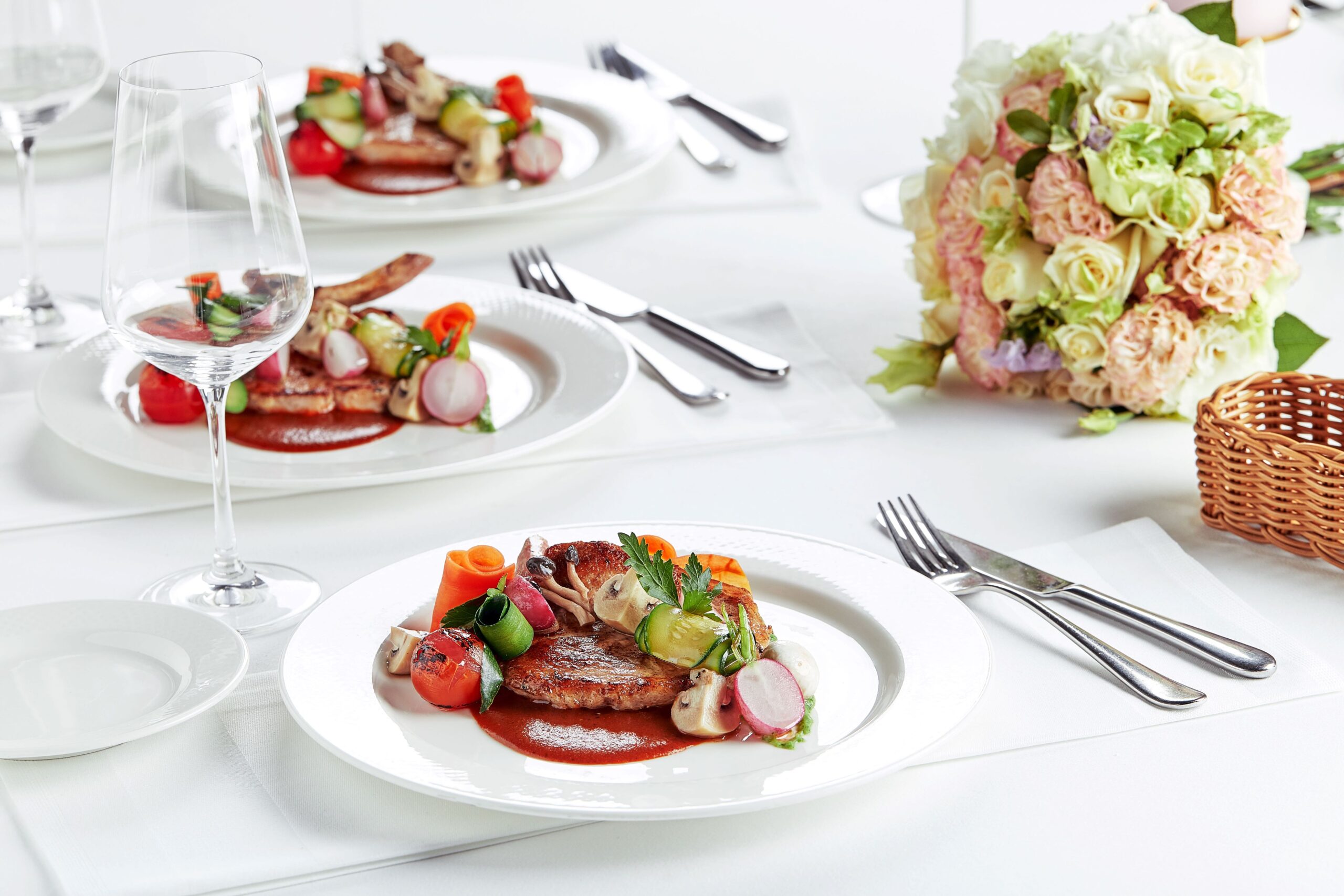 Buffet vs. Plated Catering